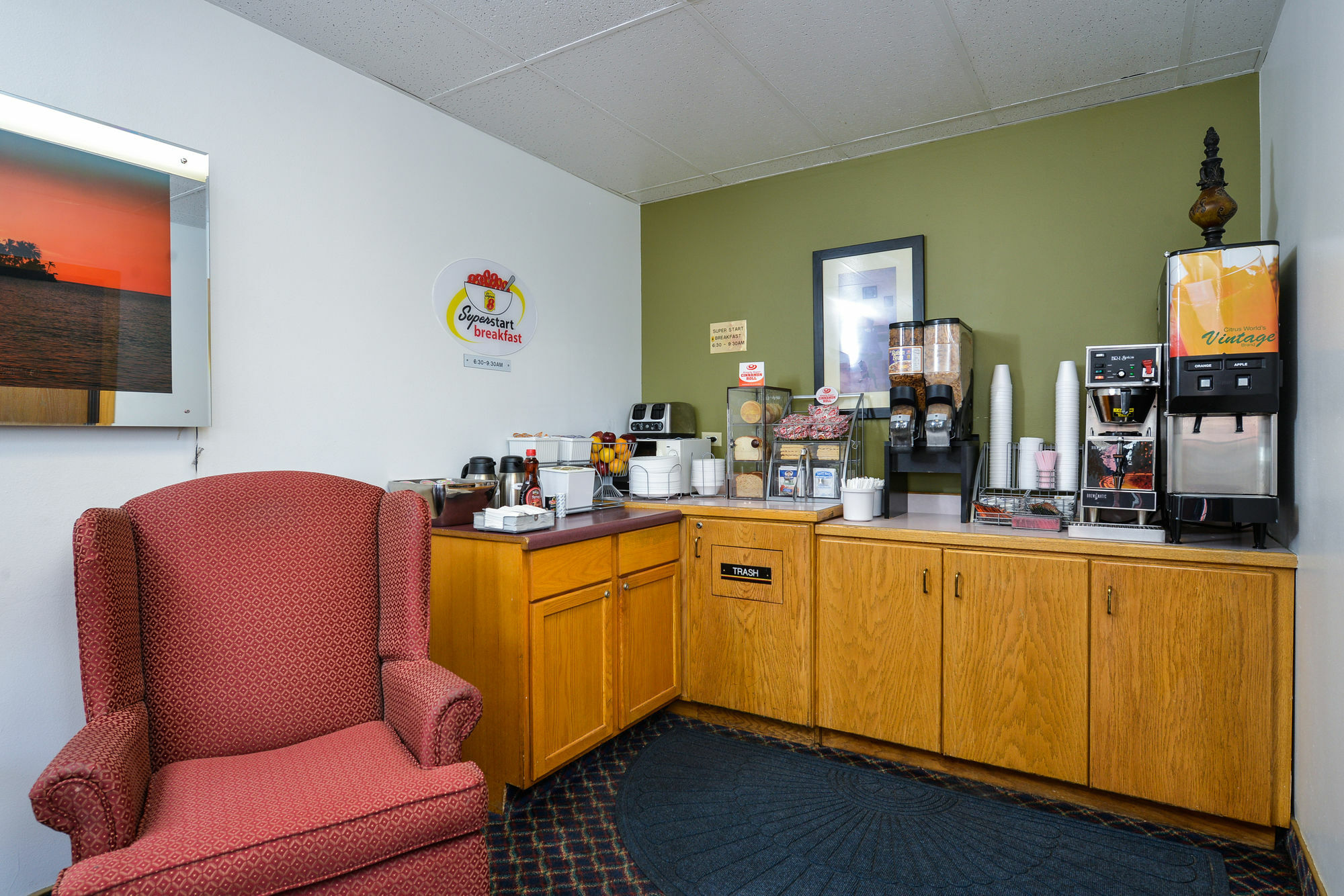 Super 8 By Wyndham Minot Airport Ξενοδοχείο Εξωτερικό φωτογραφία