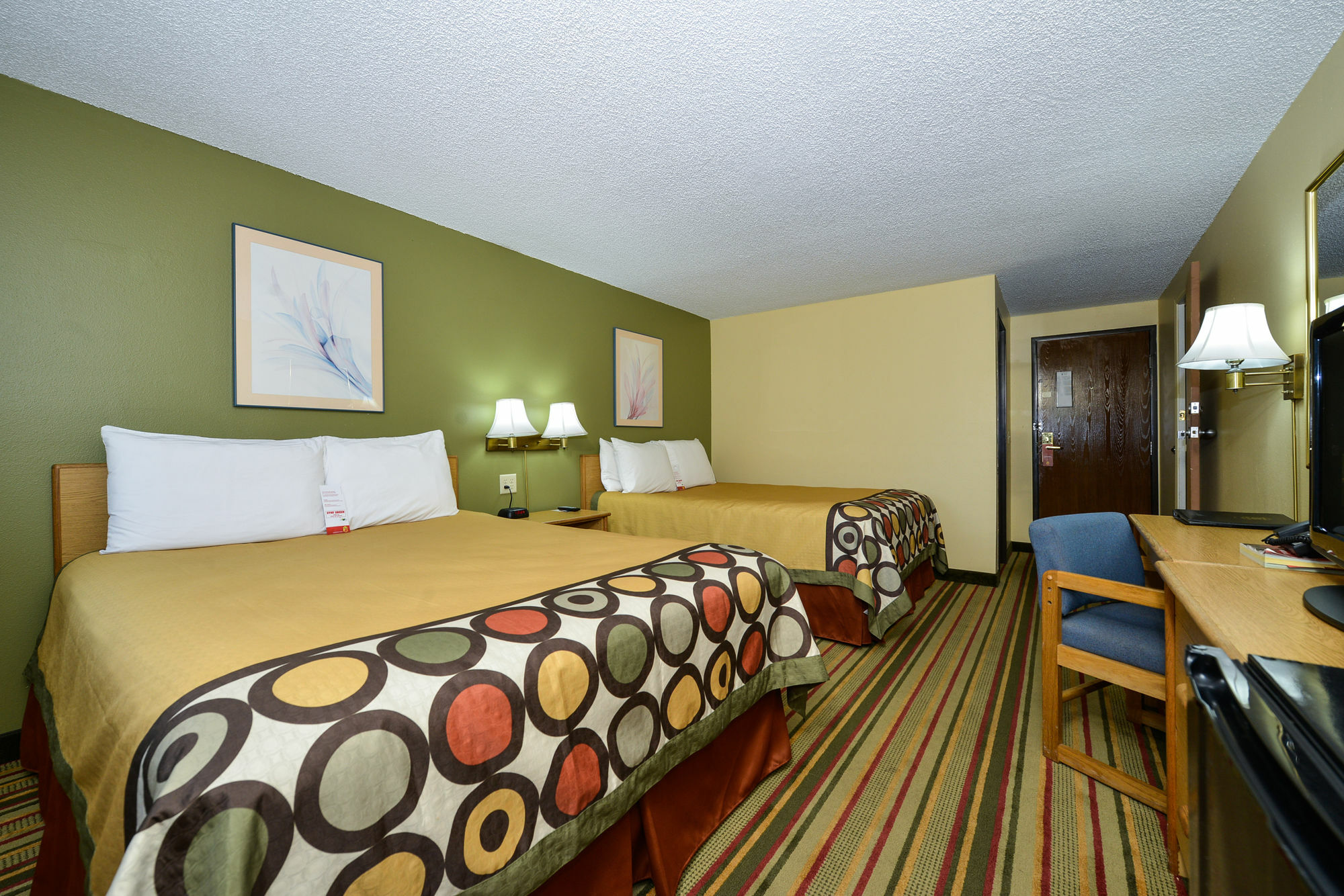 Super 8 By Wyndham Minot Airport Ξενοδοχείο Εξωτερικό φωτογραφία